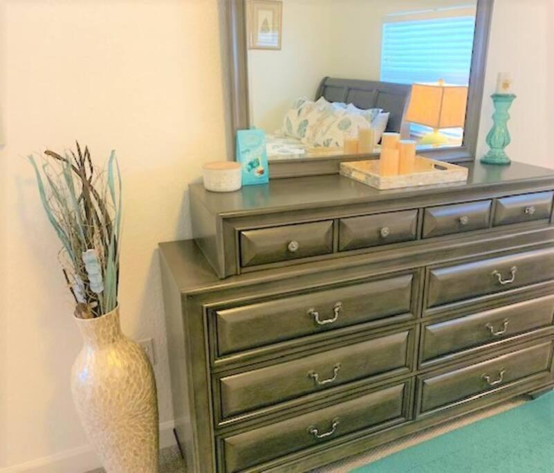 Beautiful Bright & Sparkling 2Bed 1Bath Beach Retreat - Unit 212 Cocoa Beach Bagian luar foto