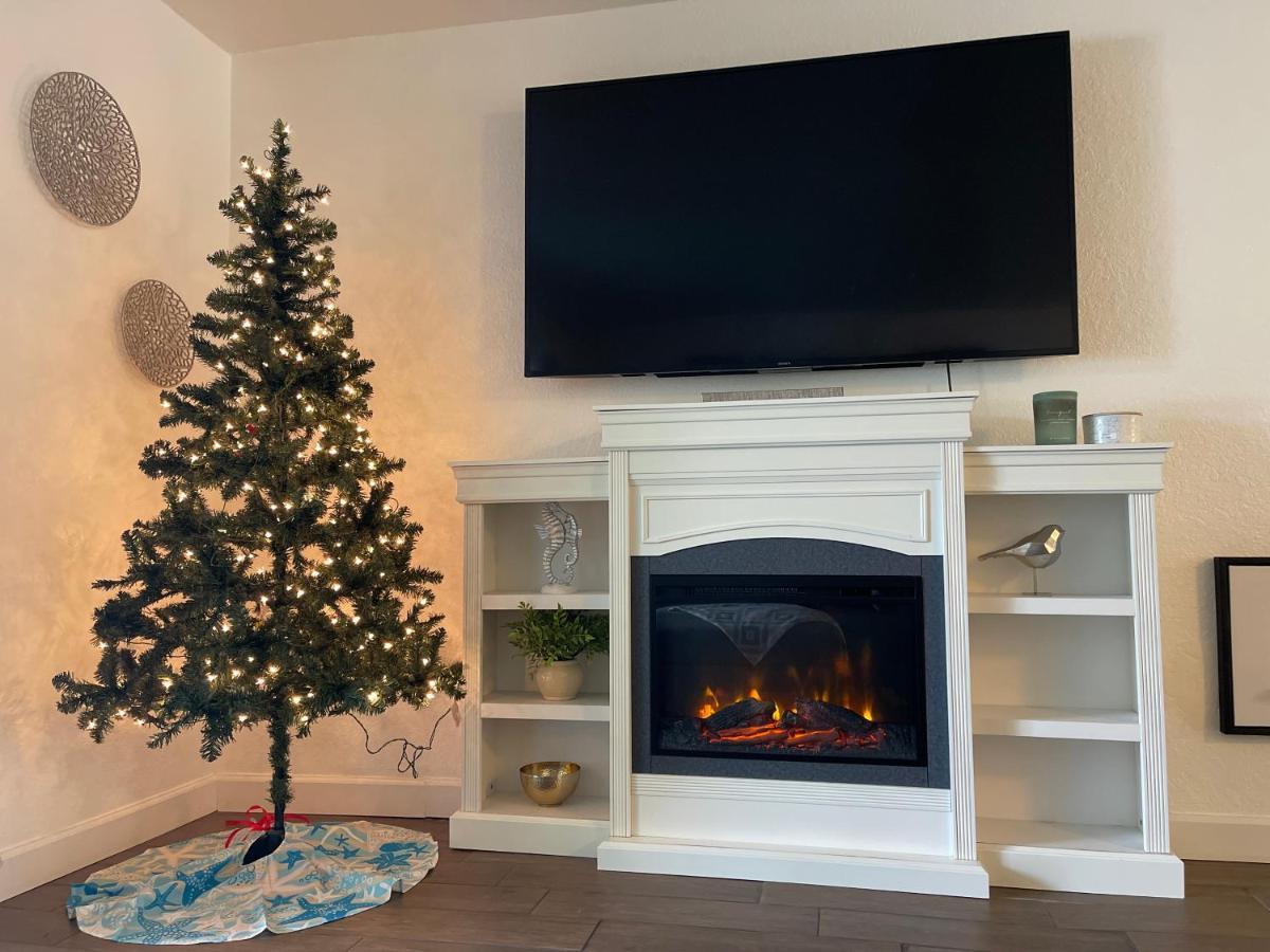 Beautiful Bright & Sparkling 2Bed 1Bath Beach Retreat - Unit 212 Cocoa Beach Bagian luar foto
