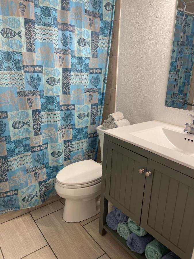 Beautiful Bright & Sparkling 2Bed 1Bath Beach Retreat - Unit 212 Cocoa Beach Bagian luar foto
